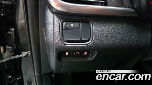 Kia K5 2016 — photo 28