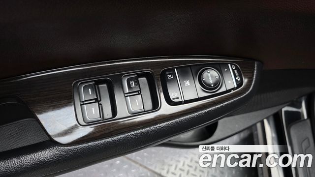Kia K5 2016 — photo 30