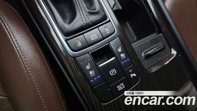 Kia K5 2016 — photo 31
