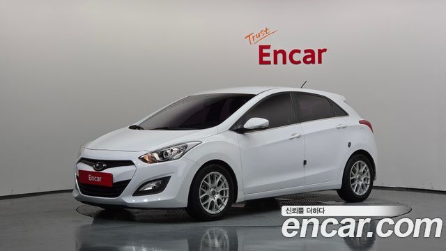 Hyundai i30 2014 — photo 1