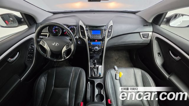 Hyundai i30 2014 — photo 7