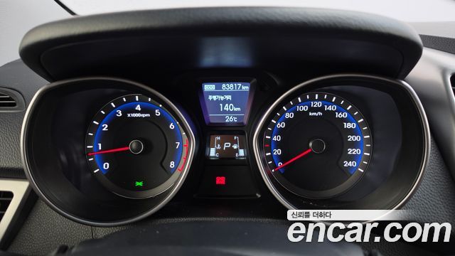 Hyundai i30 2014 — photo 8