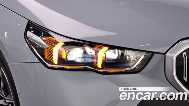 BMW 5-Series 2024 — photo 8