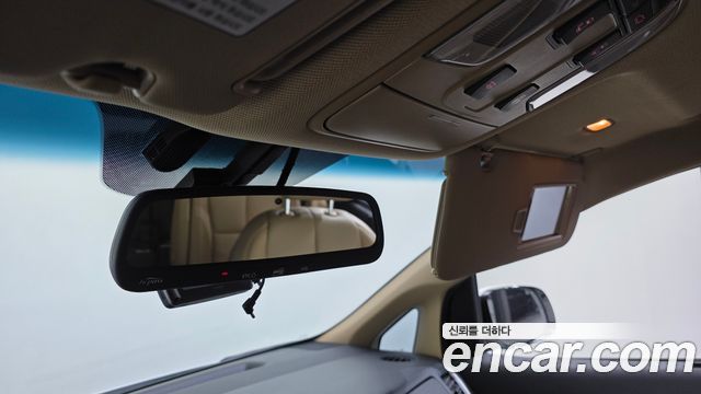 Kia Canival 2016 — photo 15