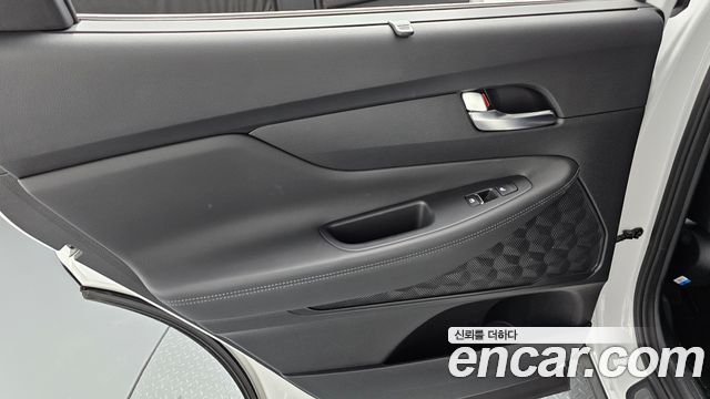 Hyundai Santafe 2021 — photo 15
