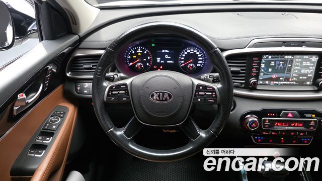 Kia Sorento 2019 — photo 19