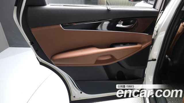 Kia Sorento 2019 — photo 15