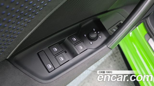 Audi RS3 2026 — photo 19