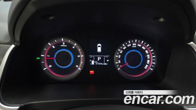 KG Mobility KORANDO 2016 — photo 11