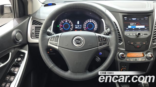 KG Mobility KORANDO 2016 — photo 22