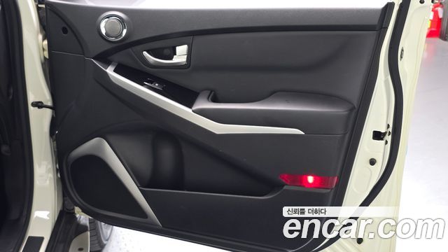 KG Mobility KORANDO 2016 — photo 15