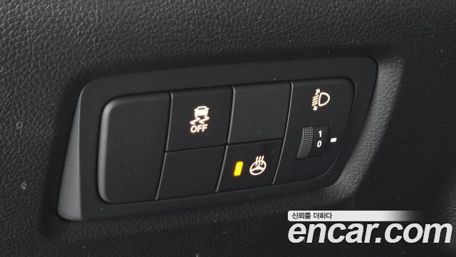 KG Mobility KORANDO 2016 — photo 29