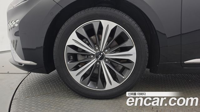 Kia K8 2023 — photo 5