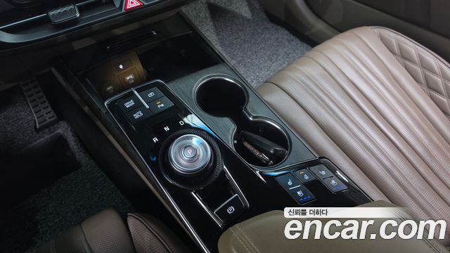 Kia K8 2023 — photo 12