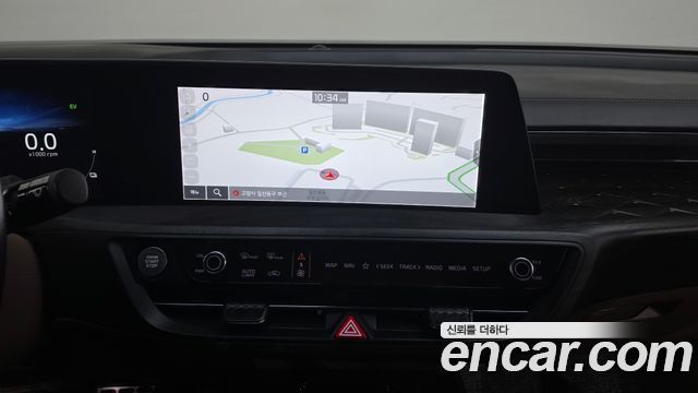 Kia K8 2023 — photo 20