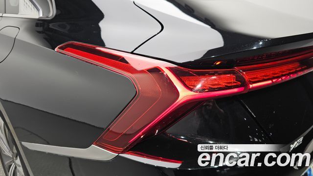 Kia K8 2023 — photo 9
