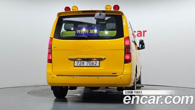 Hyundai Starex 2019 — photo 4