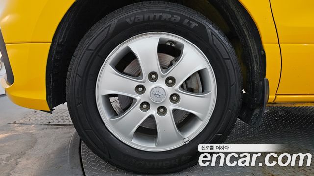 Hyundai Starex 2019 — photo 5