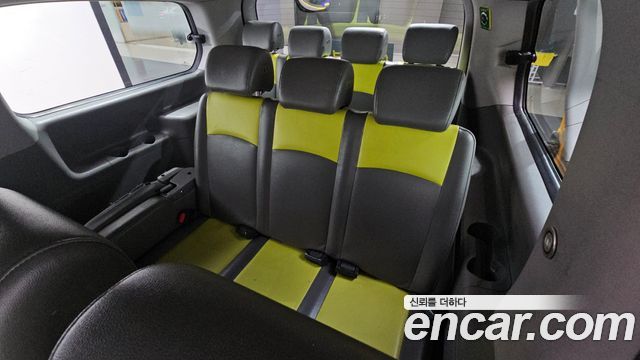 Hyundai Starex 2019 — photo 18
