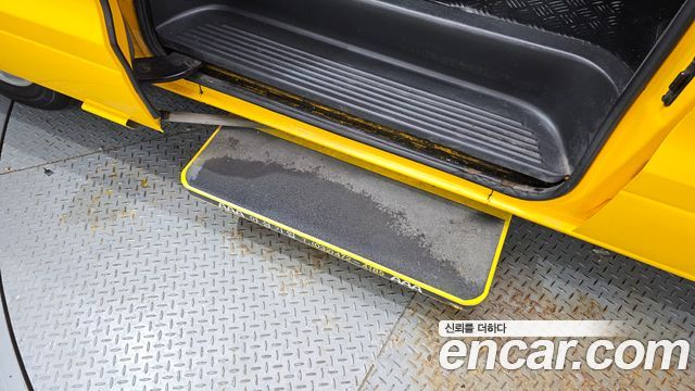 Hyundai Starex 2019 — photo 31