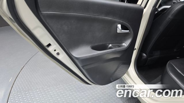Kia morning 2013 — photo 15