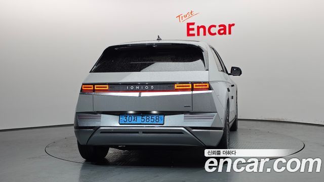 Hyundai Ioniq5 2022 — photo 4