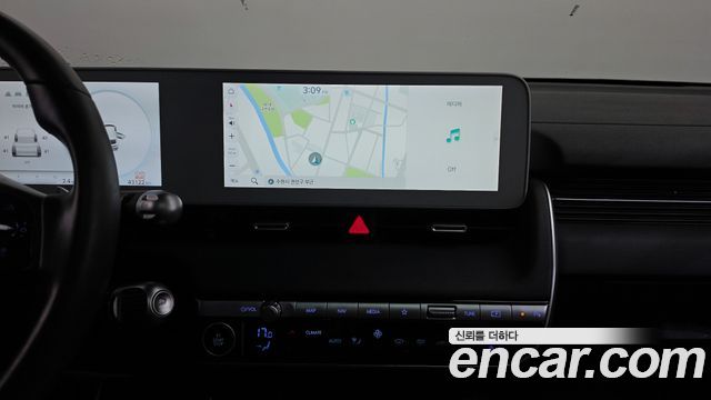 Hyundai Ioniq5 2022 — photo 18