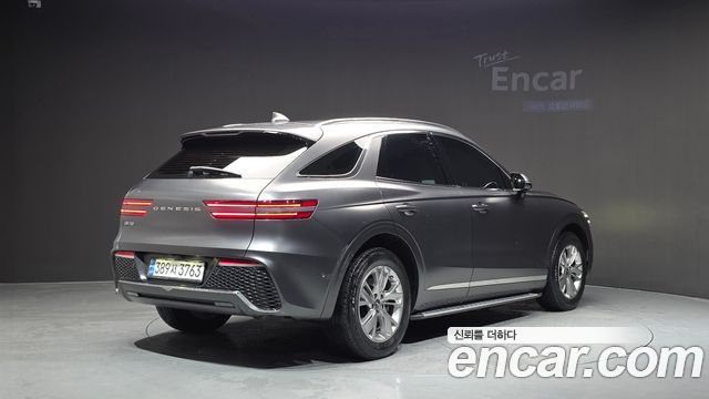 Genesis GV70 2021 — photo 2
