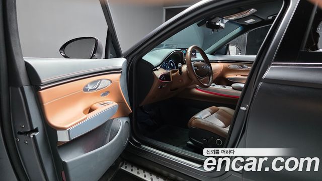 Genesis GV70 2021 — photo 10