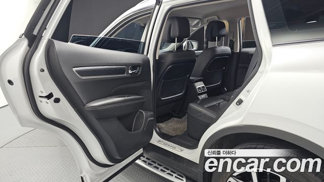 Renault Korea QM6 2022 — photo 17