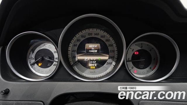 Mercedes-Benz C-Class 2013 — photo 8