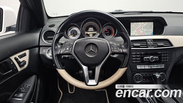 Mercedes-Benz C-Class 2013 — photo 13