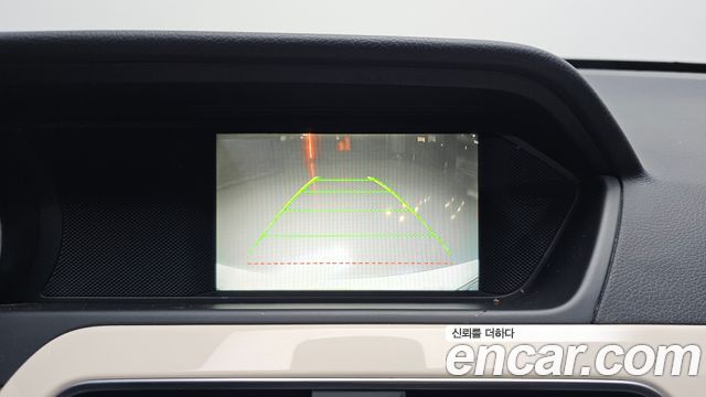 Mercedes-Benz C-Class 2013 — photo 15