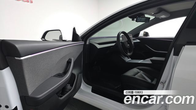 Tesla Model 3 2024 — photo 13