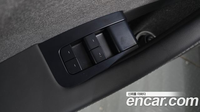 Tesla Model 3 2024 — photo 27