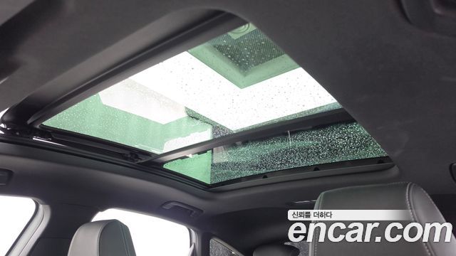 Audi Q4 e-tron 2025 — photo 18