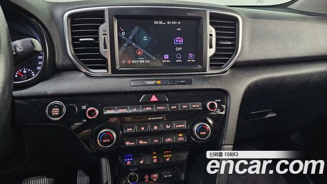Kia Sportage 2018 — photo 20