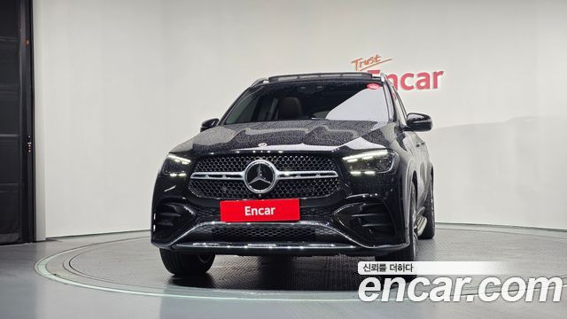 Mercedes-Benz GLE-Class 2024 — photo 3