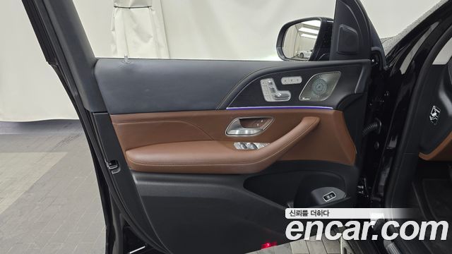Mercedes-Benz GLE-Class 2024 — photo 14
