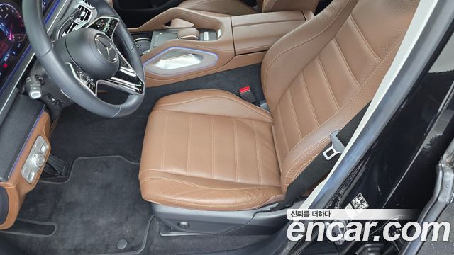 Mercedes-Benz GLE-Class 2024 — photo 30