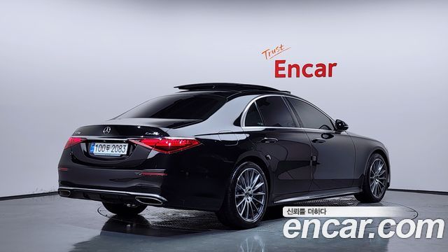 Mercedes-Benz S-Class 2026 — photo 2