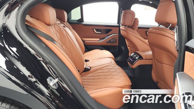 Mercedes-Benz S-Class 2026 — photo 17