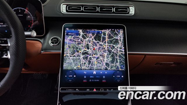 Mercedes-Benz S-Class 2026 — photo 18