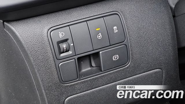 Hyundai Staria 2023 — photo 15