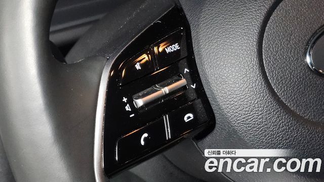 Hyundai Staria 2023 — photo 19