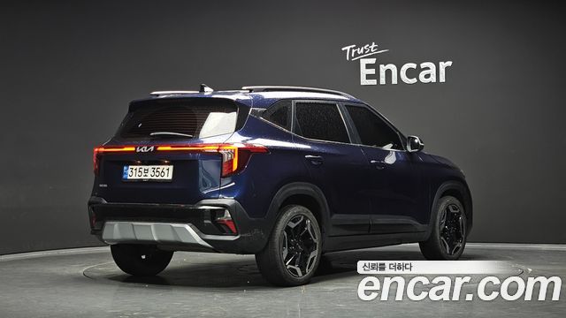 Kia Seltos 2023 — photo 2