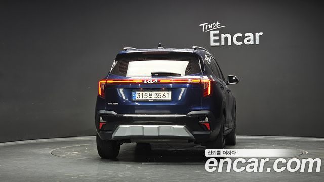 Kia Seltos 2023 — photo 4