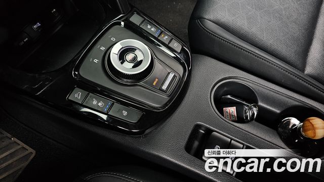 Kia Seltos 2023 — photo 9