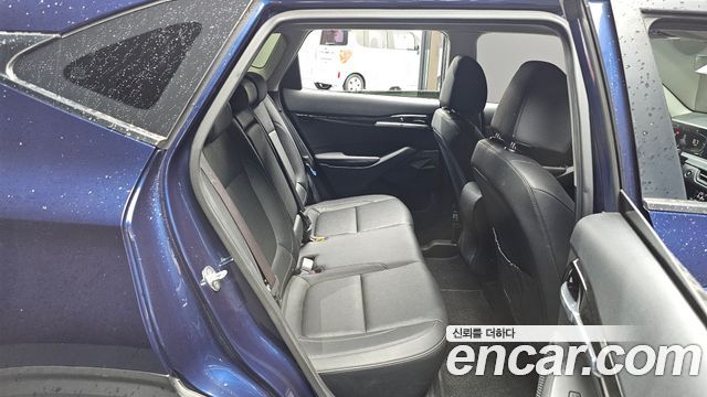 Kia Seltos 2023 — photo 11