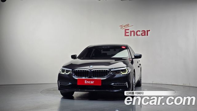 BMW 5-Series 2018 — photo 3